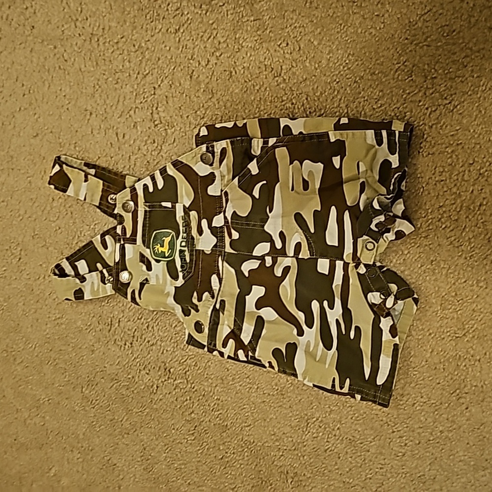 John Deere overalls‎